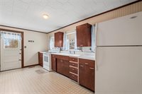 147 Fredonia Hadley Rd, Fairview Township, PA 16124