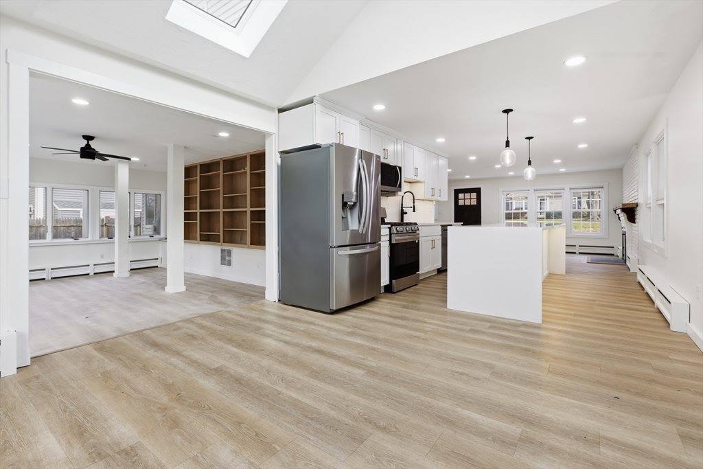 42 Oakdale Rd, Canton, MA 02021