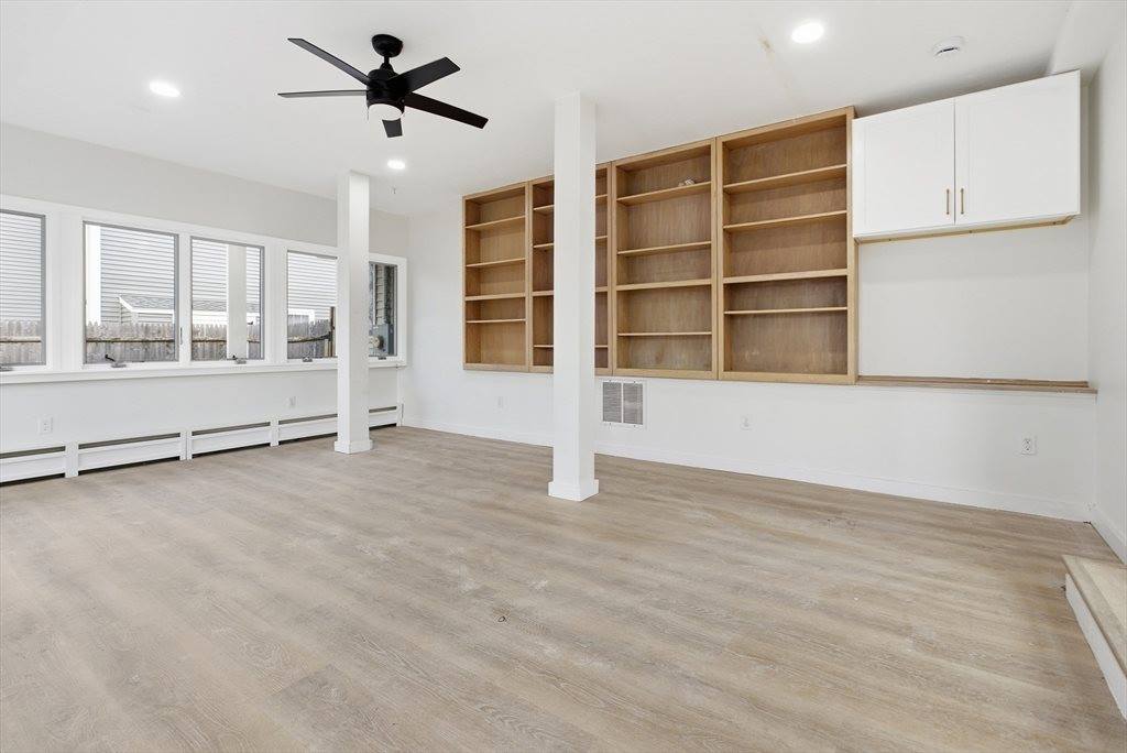 42 Oakdale Rd, Canton, MA 02021