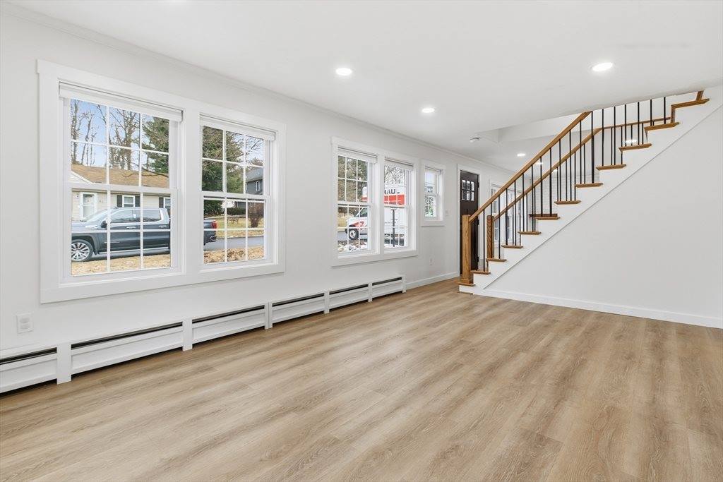 42 Oakdale Rd, Canton, MA 02021