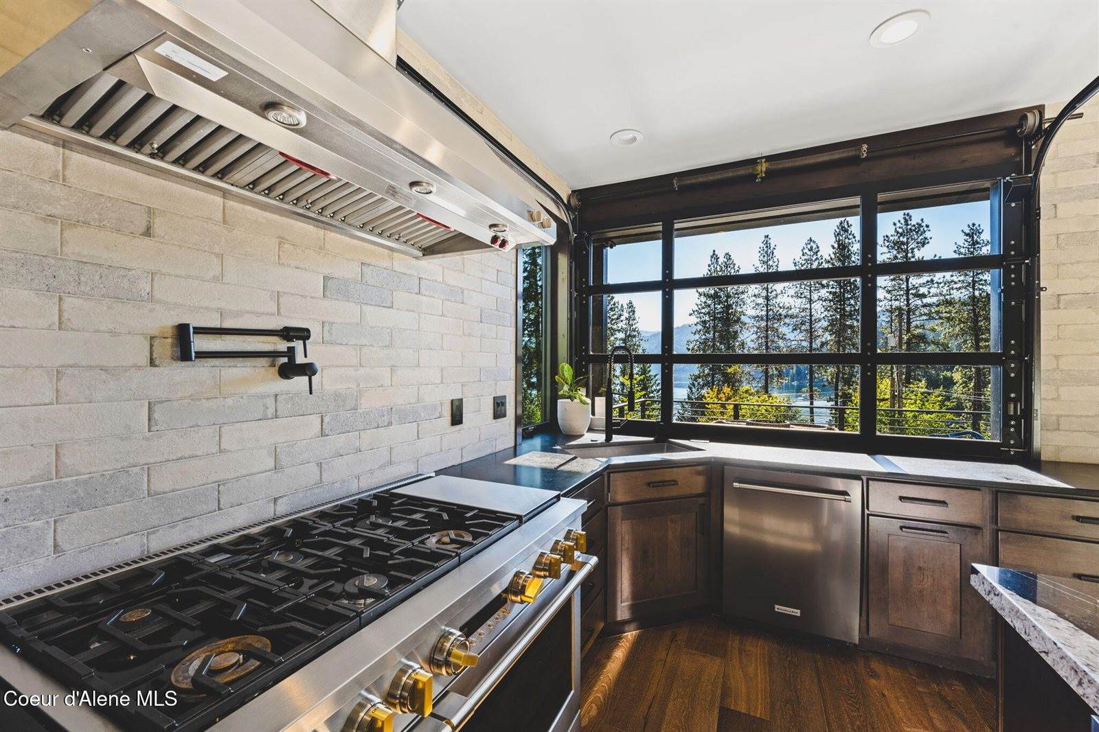 5714 East Hayden Lake Rd, Hayden, ID 83835