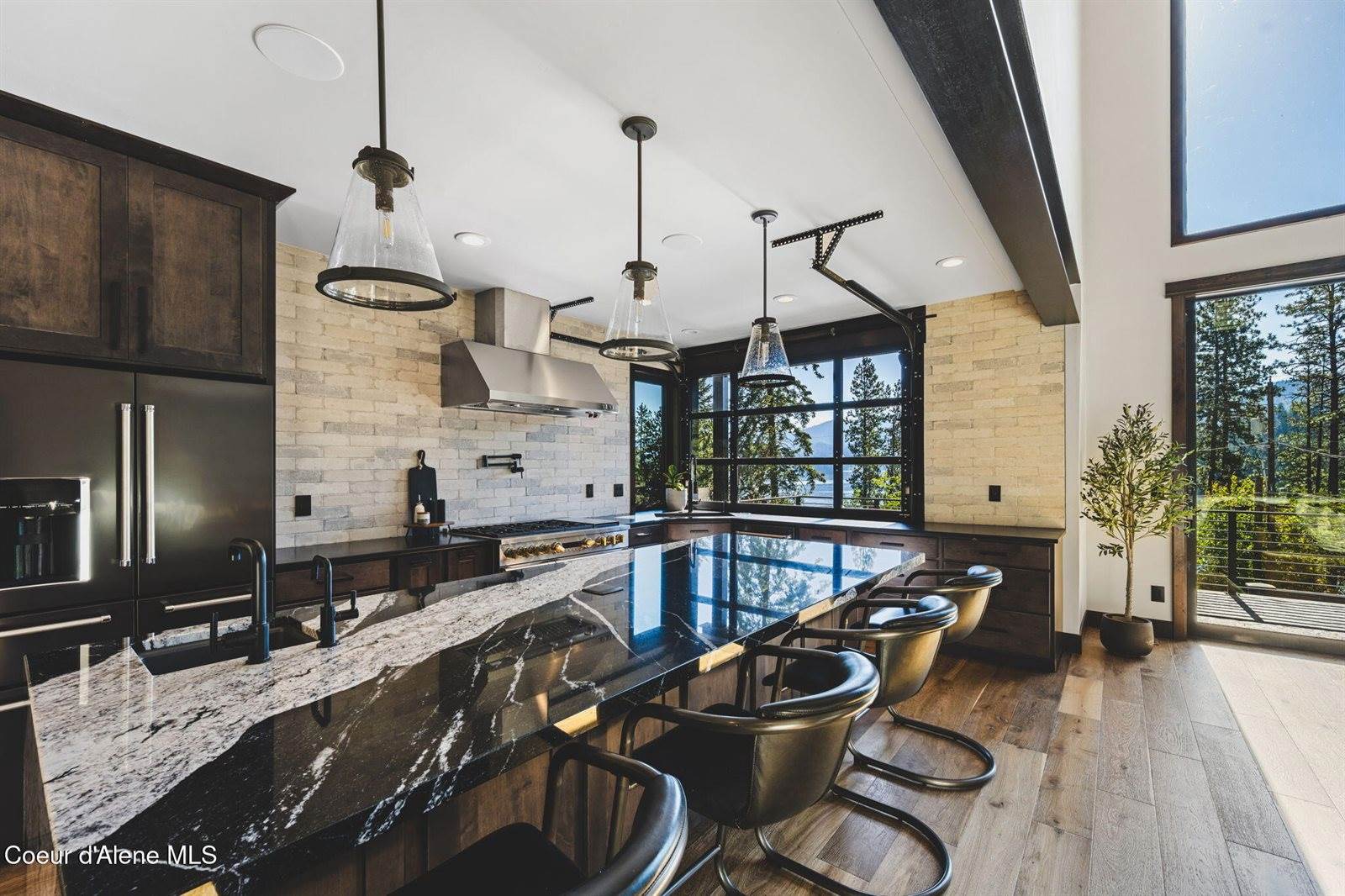 5714 East Hayden Lake Rd, Hayden, ID 83835