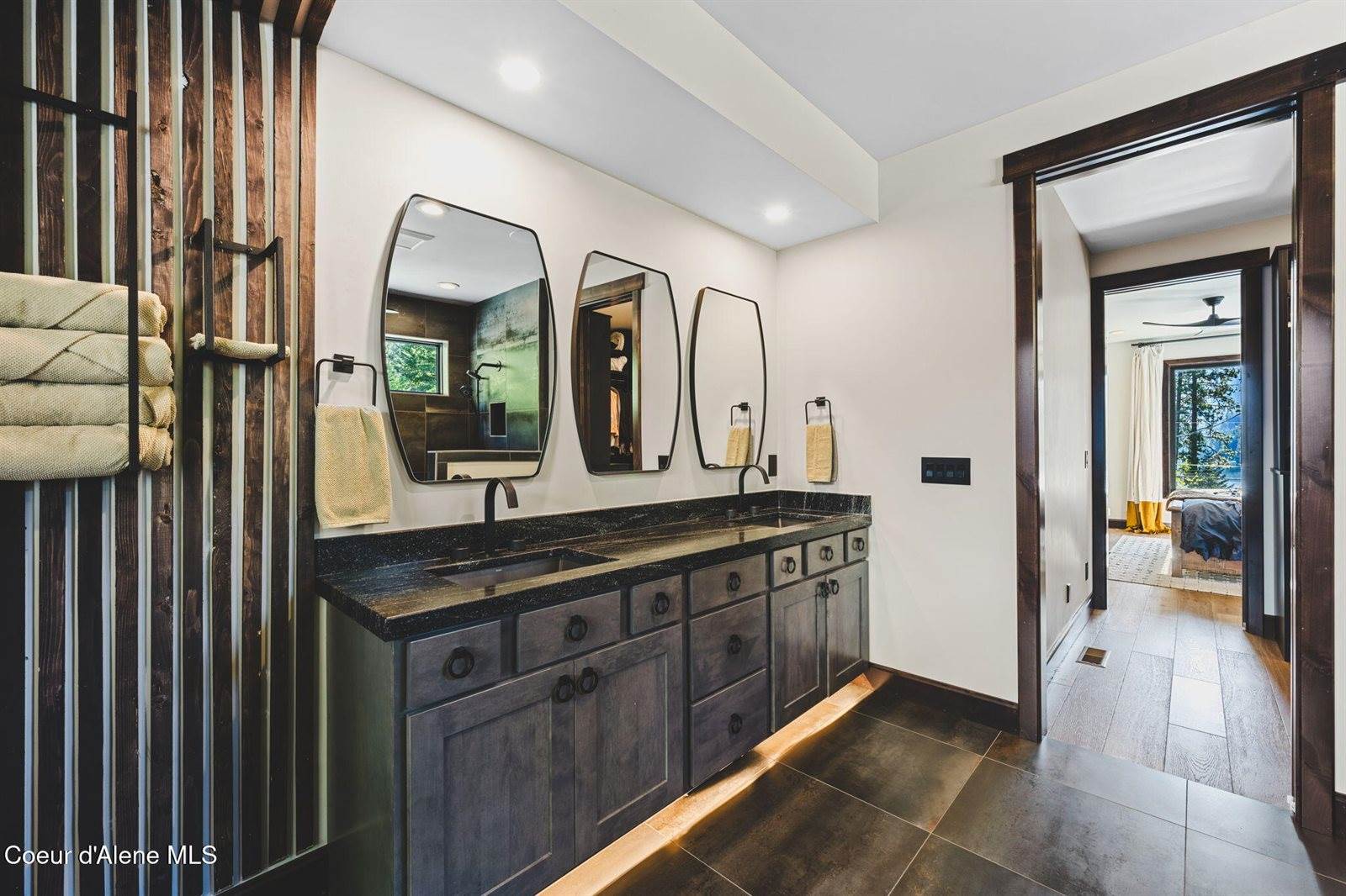 5714 East Hayden Lake Rd, Hayden, ID 83835