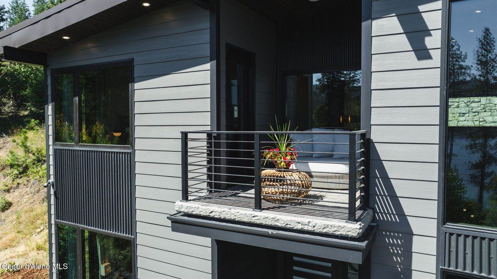 5714 East Hayden Lake Rd, Hayden, ID 83835