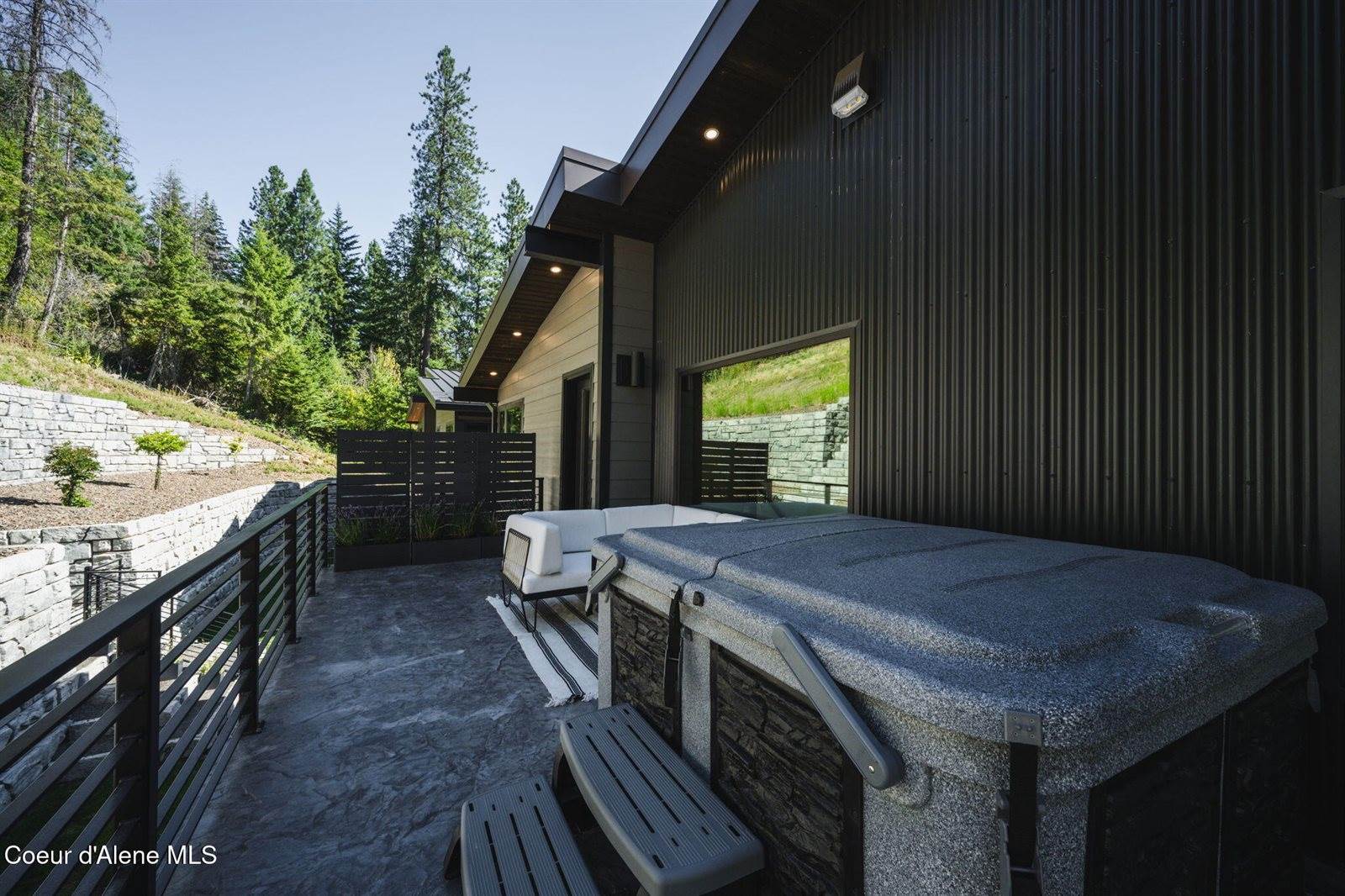 5714 East Hayden Lake Rd, Hayden, ID 83835