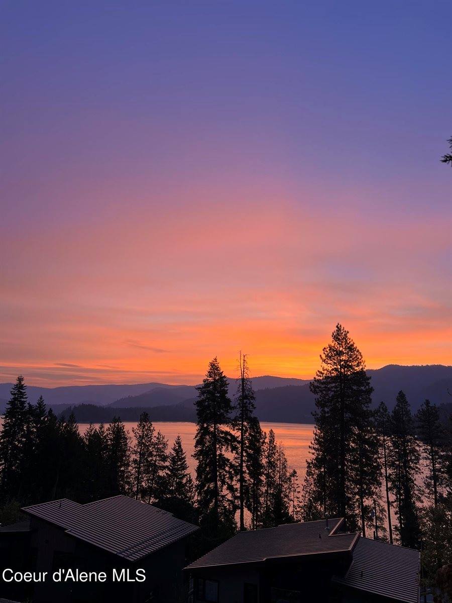 5714 East Hayden Lake Rd, Hayden, ID 83835