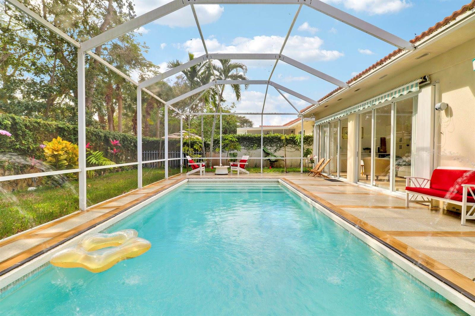 387 Kelsey Park Drive, Palm Beach Gardens, FL 33410