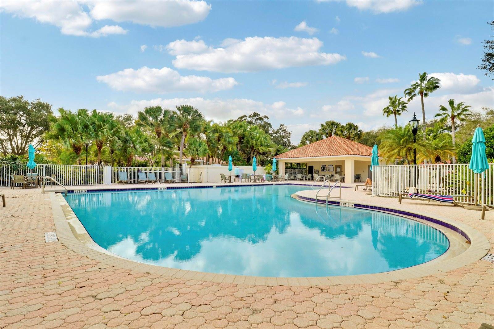 387 Kelsey Park Drive, Palm Beach Gardens, FL 33410