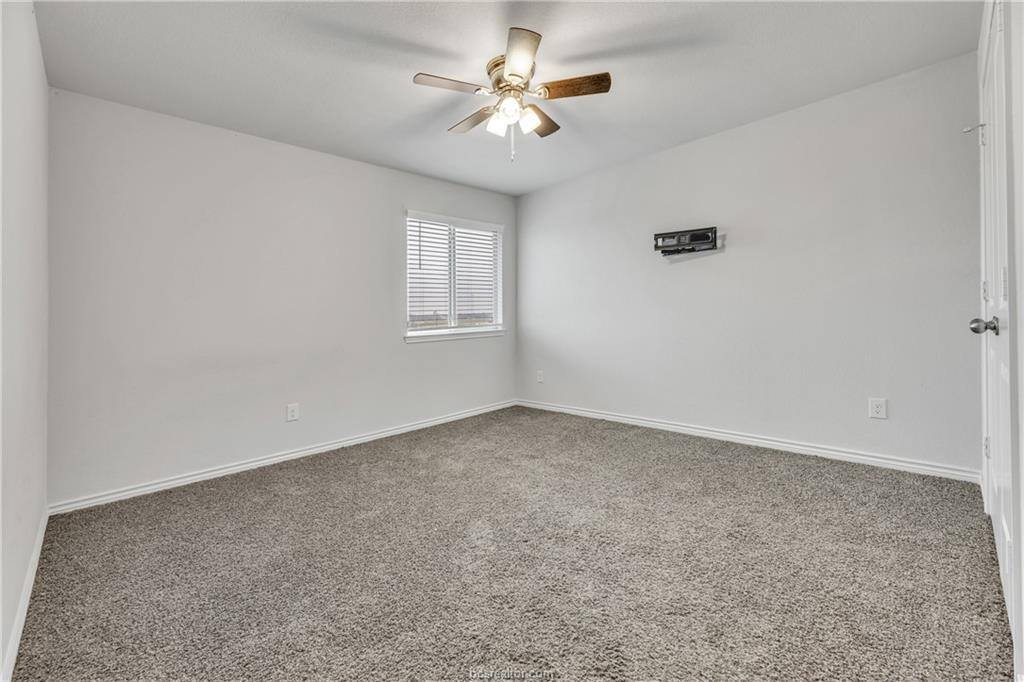 6220 Darlington Avenue, College Station, TX 77845