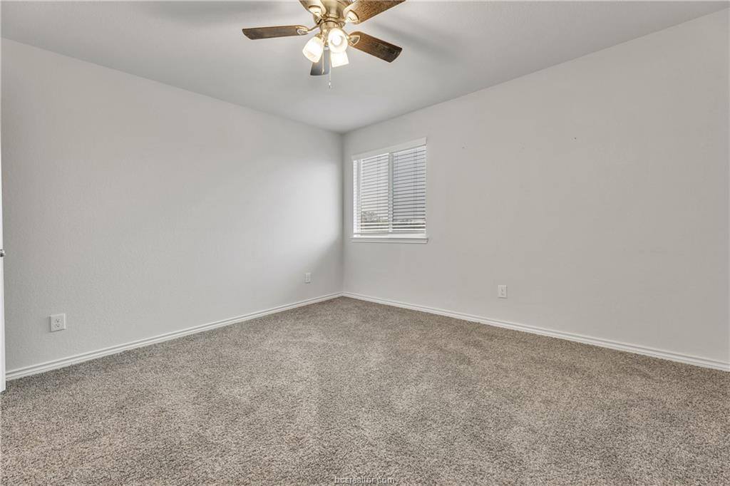 6220 Darlington Avenue, College Station, TX 77845