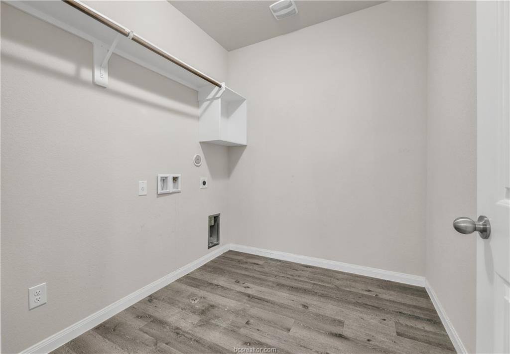 4700 Nopalitos Way, Bryan, TX 77807