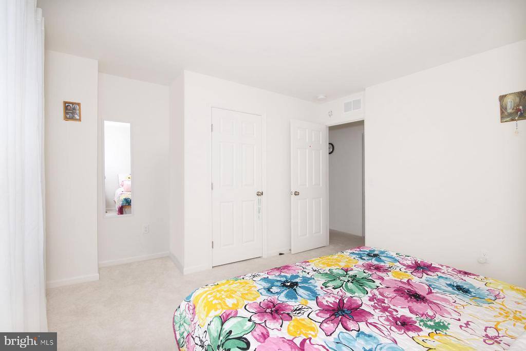 216 Copper Ridge Drive, Newmanstown, PA 17073