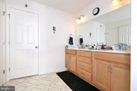 216 Copper Ridge Drive, Newmanstown, PA 17073