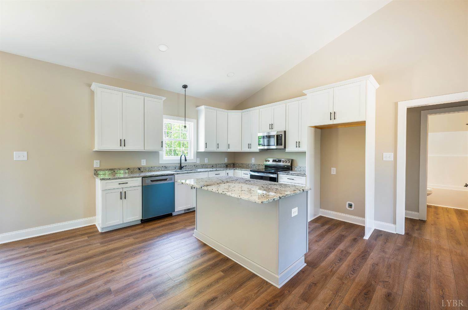 1094 Skinnell Mill Road, Bedford, VA 24523