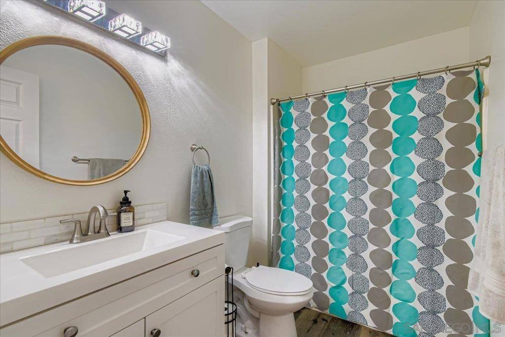 5364 Caminito Velasquez, San Diego, CA 92124