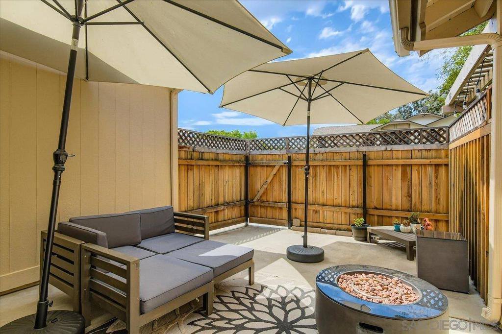 5364 Caminito Velasquez, San Diego, CA 92124