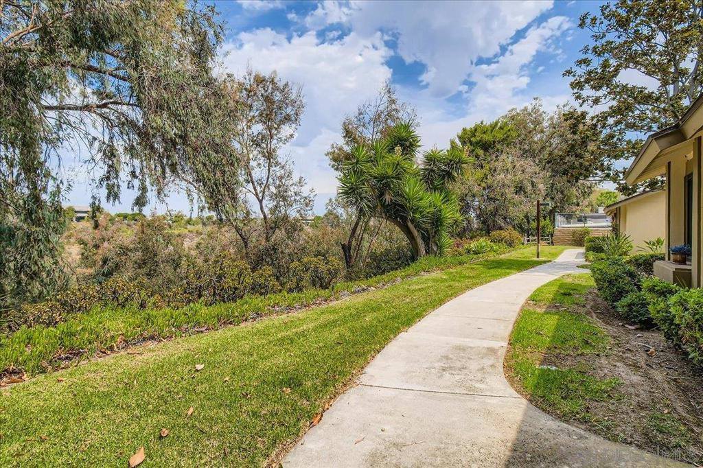 5364 Caminito Velasquez, San Diego, CA 92124