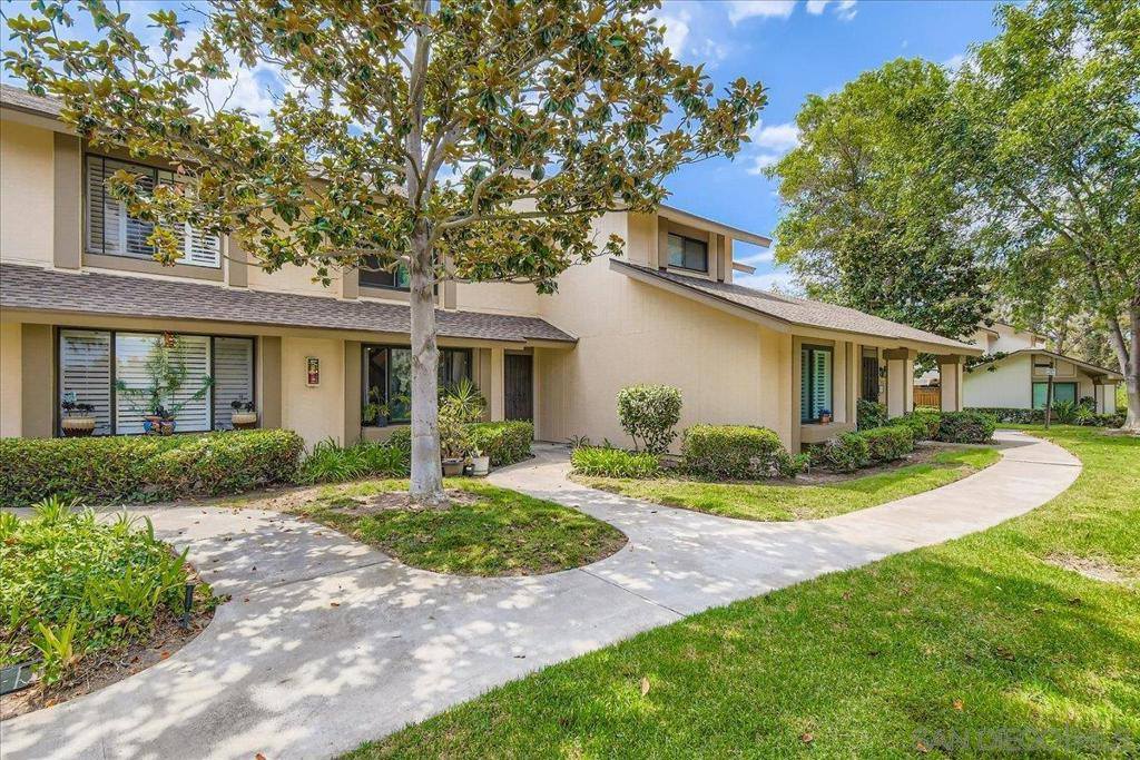 5364 Caminito Velasquez, San Diego, CA 92124