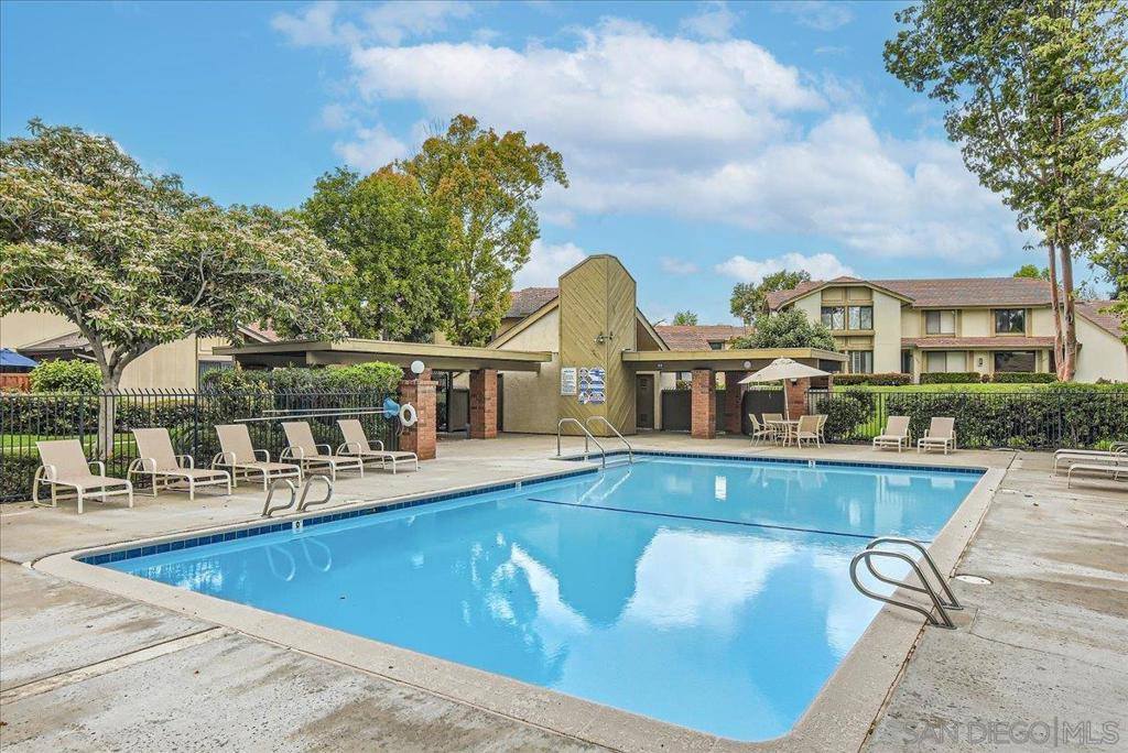 5364 Caminito Velasquez, San Diego, CA 92124