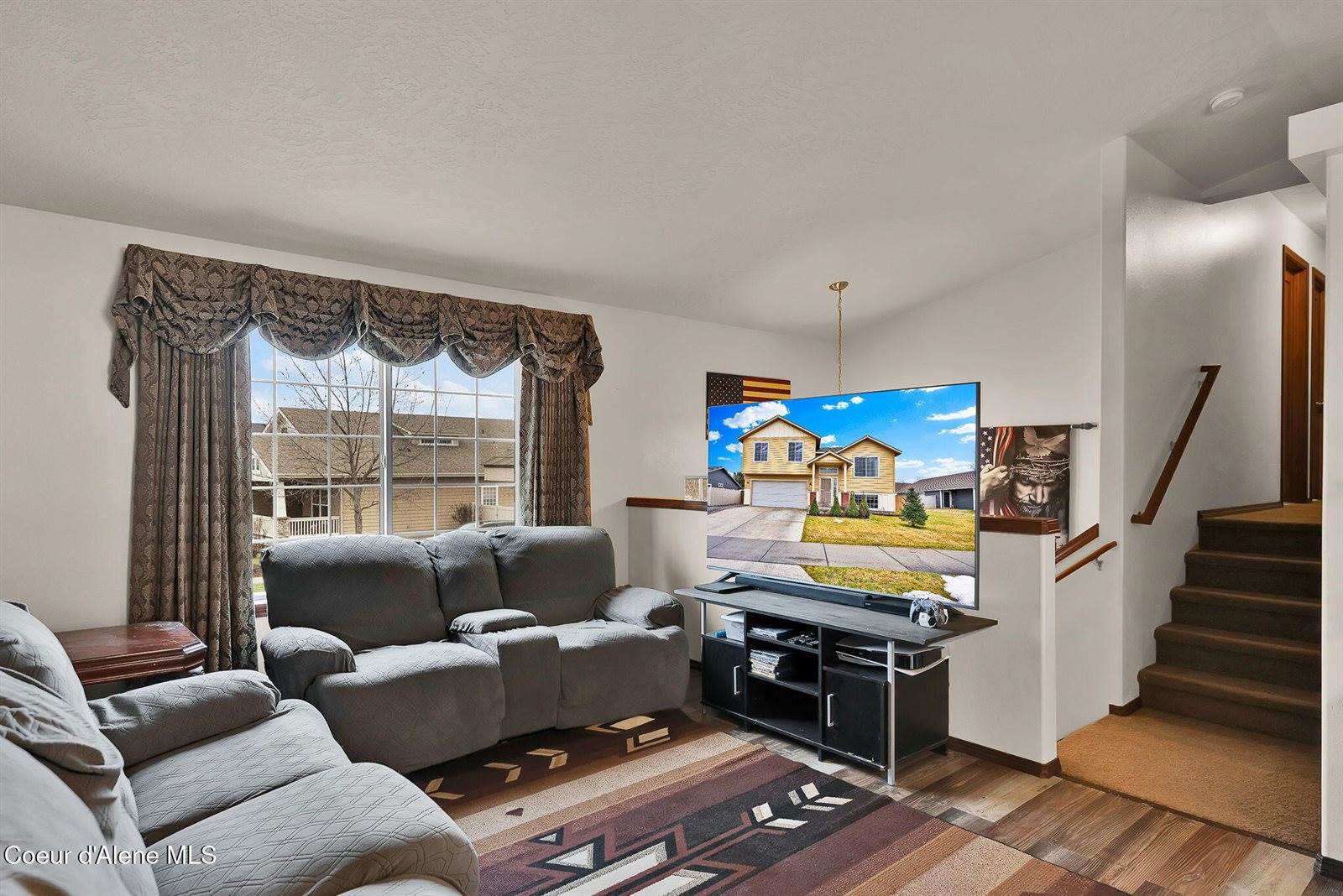 2118 North Teanaway Dr, Post Falls, ID 83854