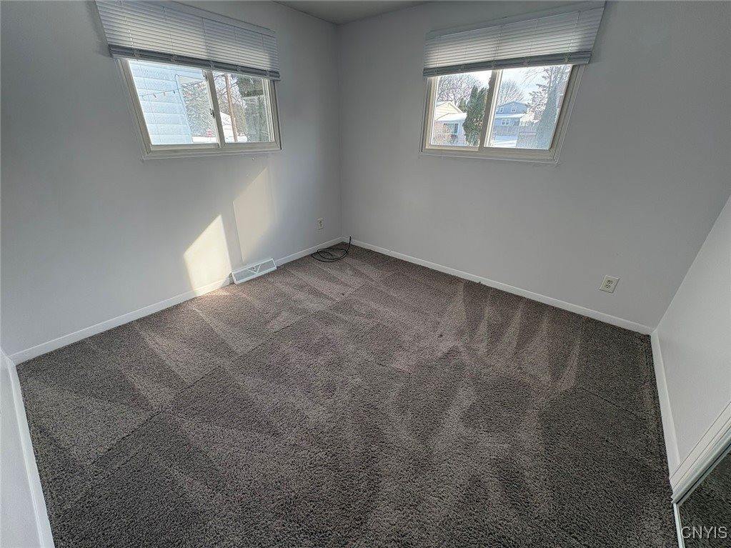 519 Sunflower Drive, Salina, NY 13088