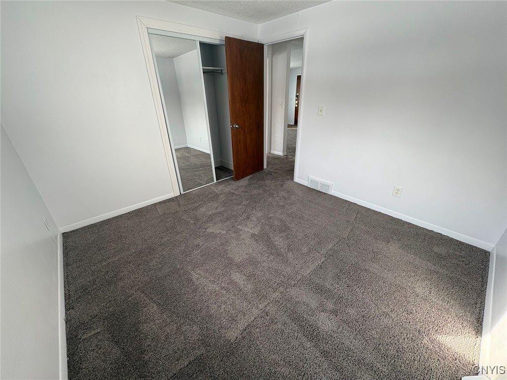 519 Sunflower Drive, Salina, NY 13088