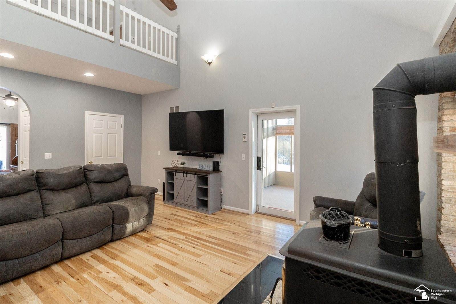 485 W Vienna Road, Temperance, MI 48182