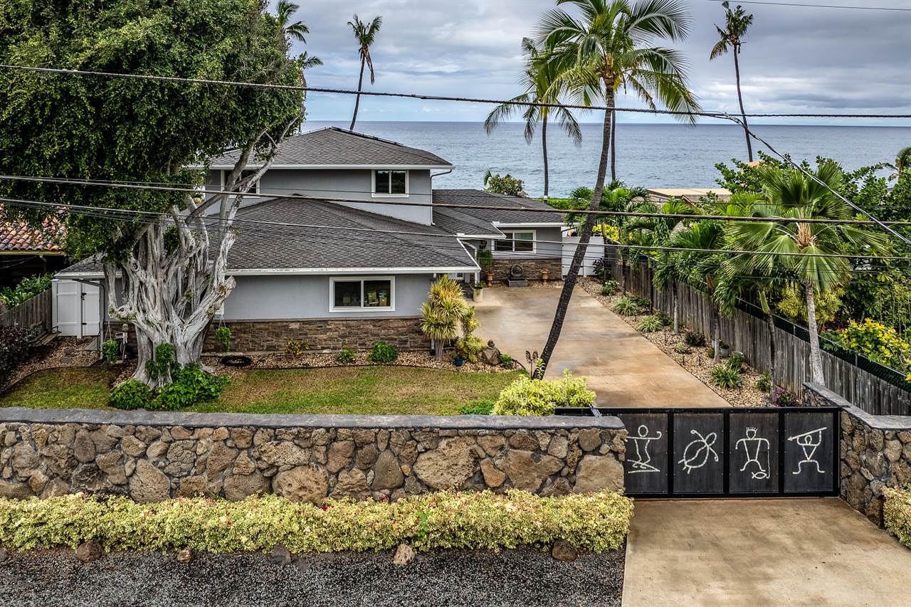 84-633 Upena St, Waianae, HI 96792