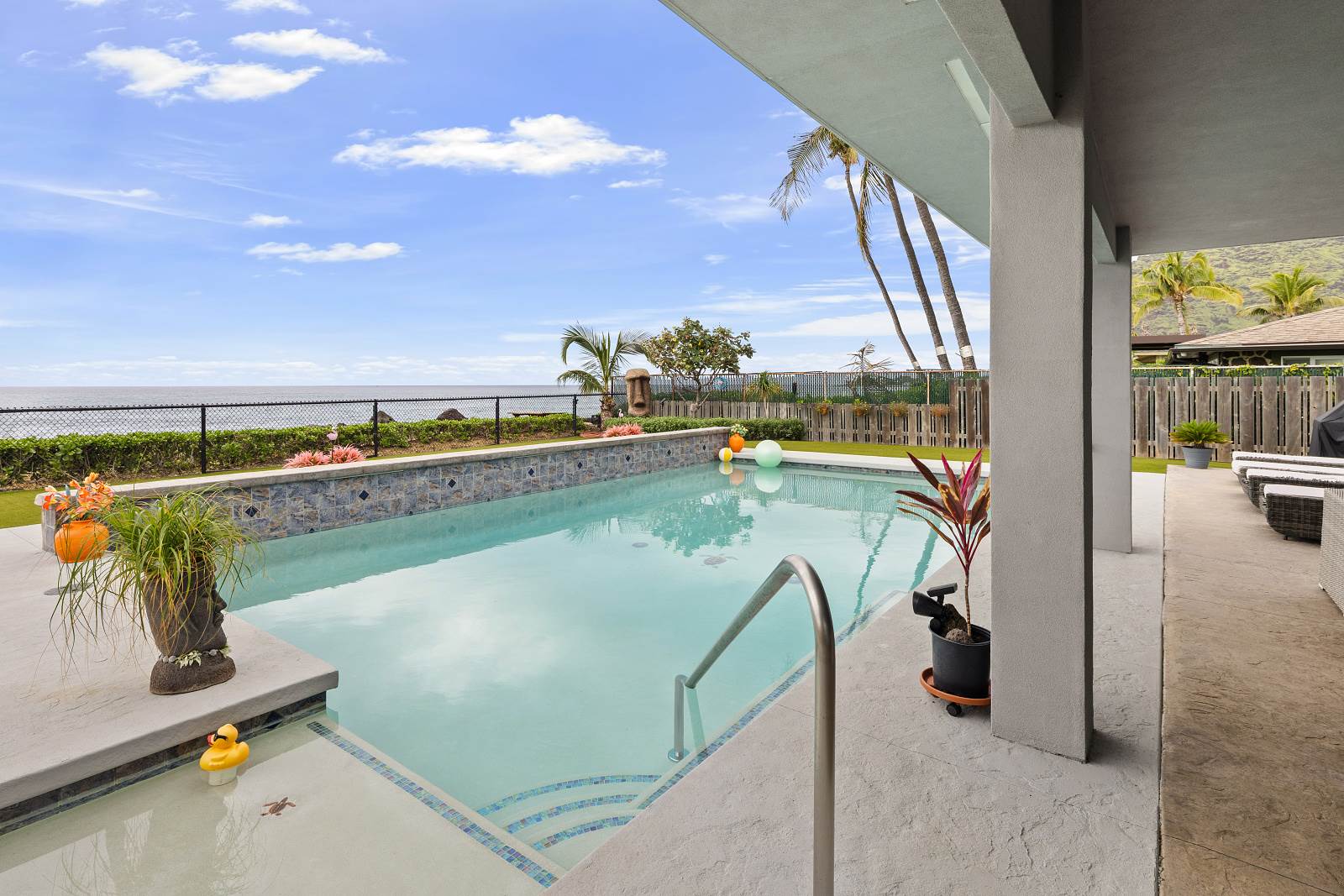 84-633 Upena St, Waianae, HI 96792