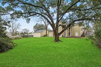 1106 Avenue O, Huntsville, TX 77340