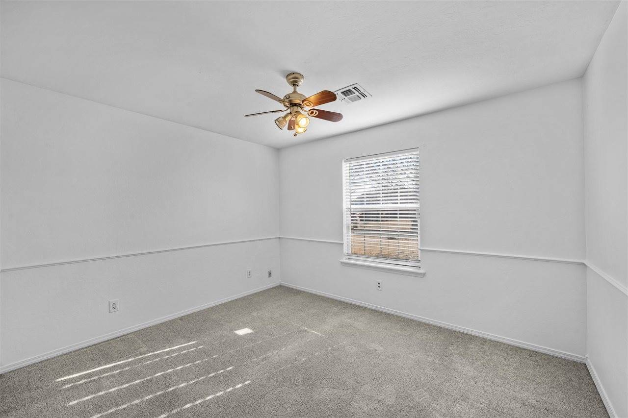 4503 SW Wendy Dr, Lawton, OK 73503