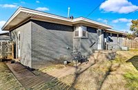 2312 NW Cheyenne Ave, Lawton, OK 73505
