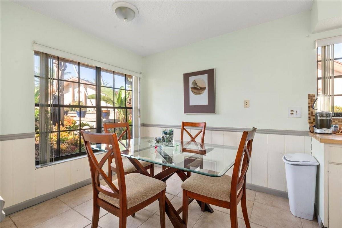 5905 La Vista Lane, Bradenton, FL 34210