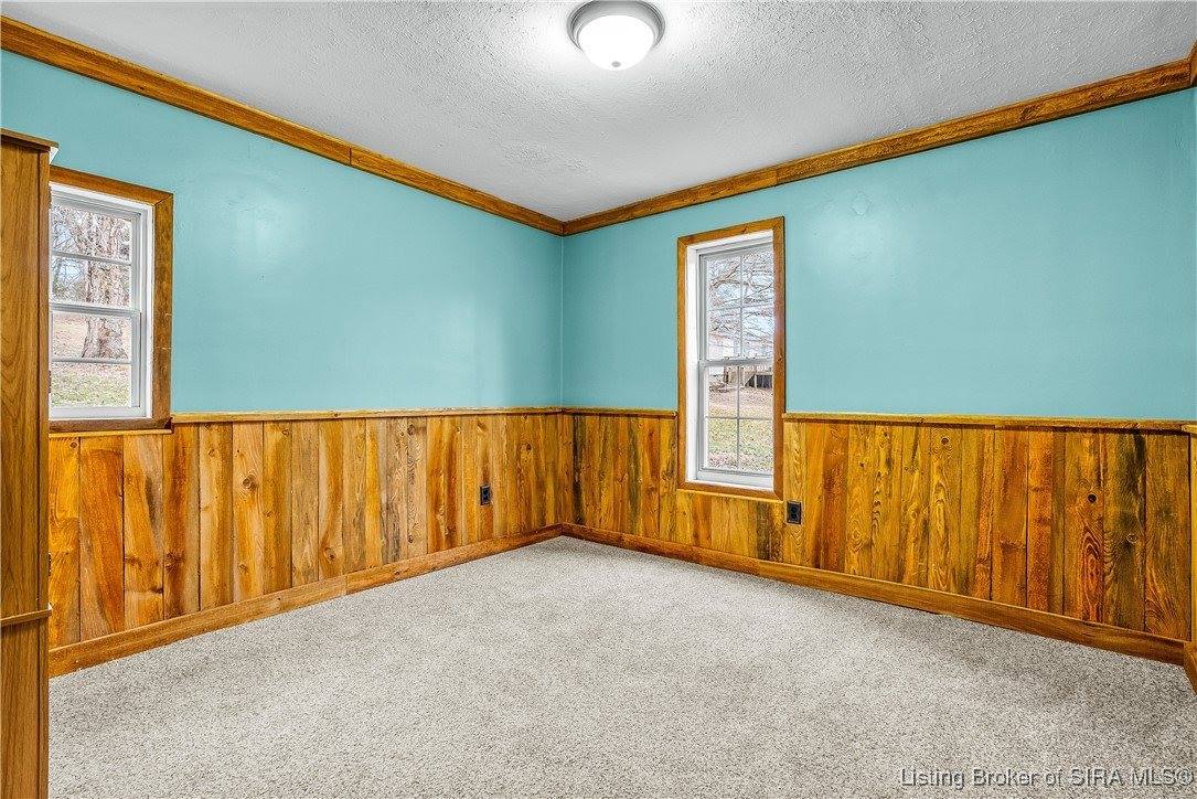 4665 South Mount Zion Church Road, Pekin, IN 47165