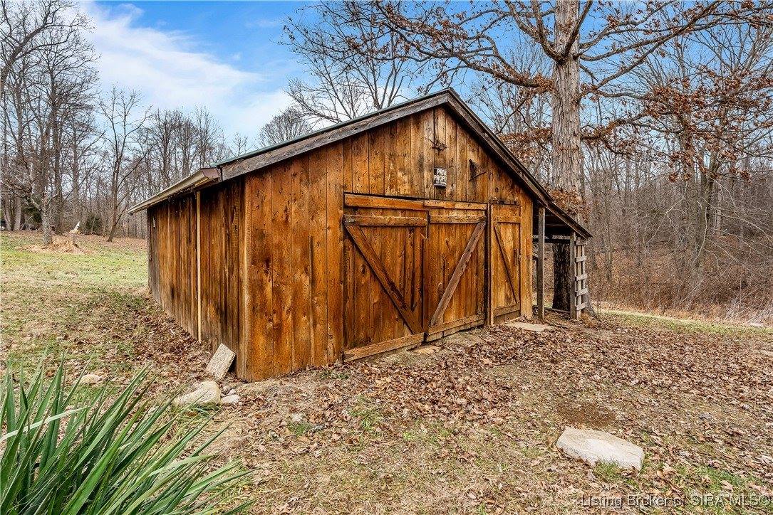 4665 South Mount Zion Church Road, Pekin, IN 47165