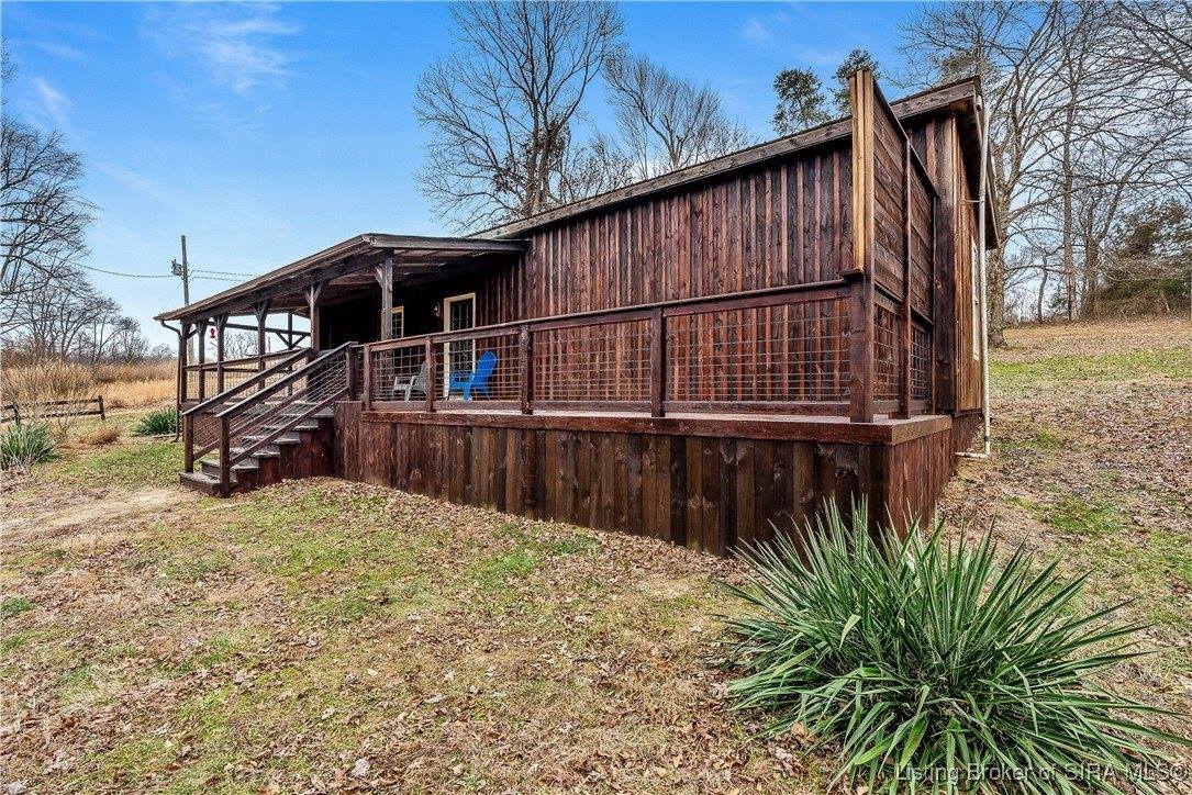 4665 South Mount Zion Church Road, Pekin, IN 47165