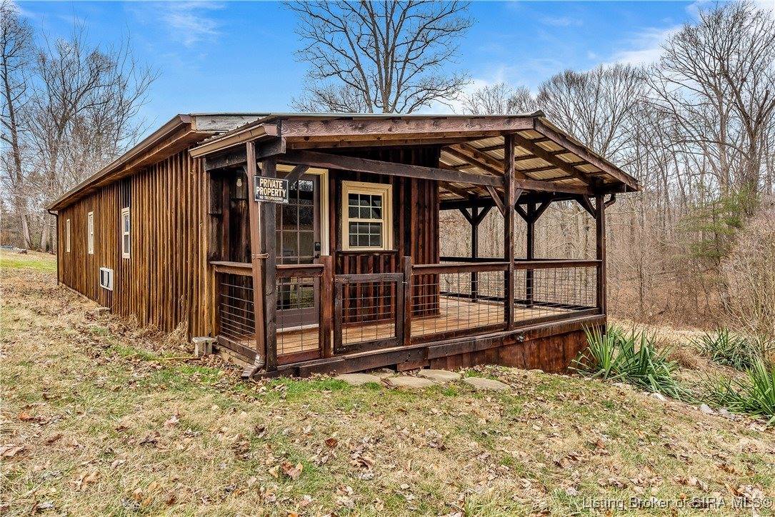 4665 South Mount Zion Church Road, Pekin, IN 47165