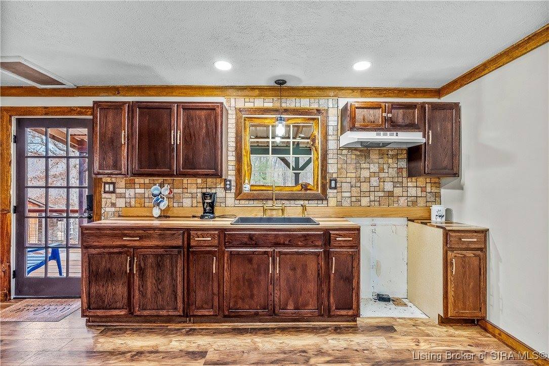 4665 South Mount Zion Church Road, Pekin, IN 47165