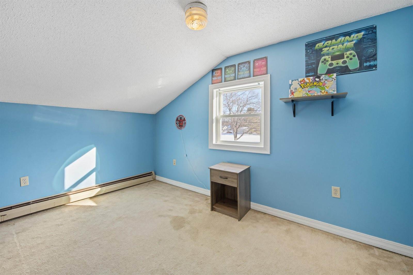 22 Grove Street, Newport, ME 04953