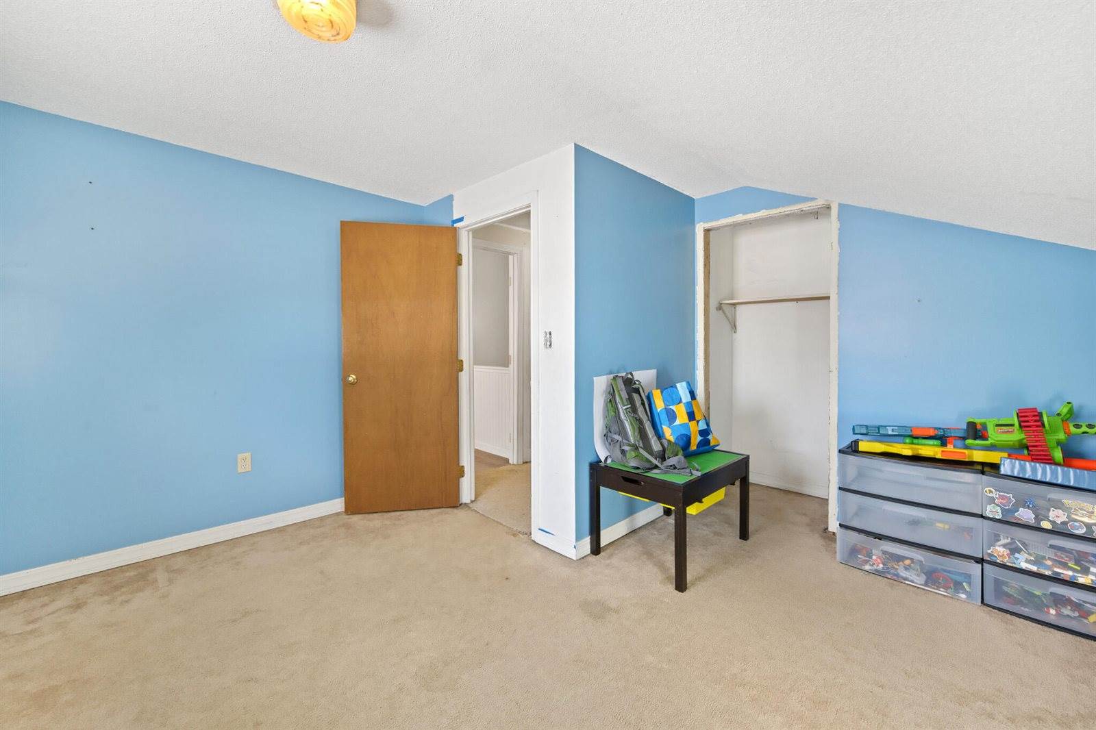 22 Grove Street, Newport, ME 04953