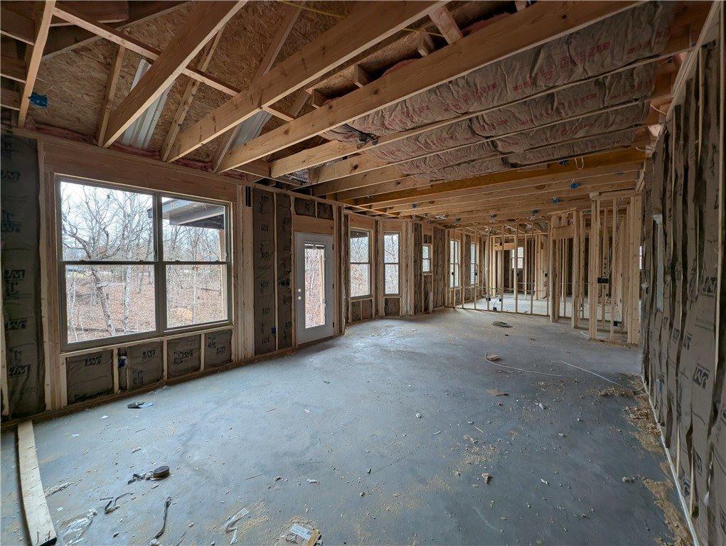 92 Ayr Drive, Bella Vista, AR 72715