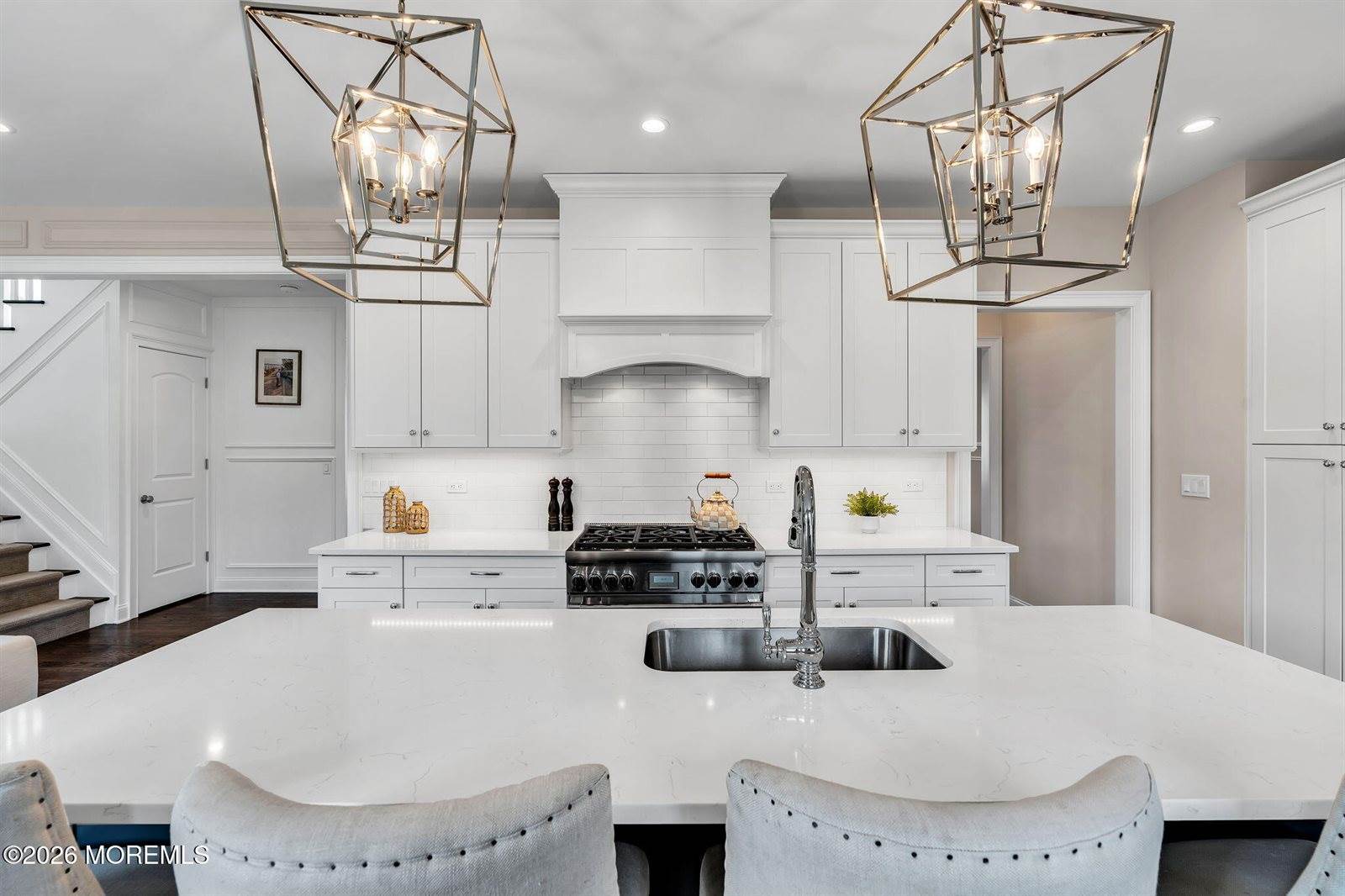 12 Balmer Court, Oceanport, NJ 07757