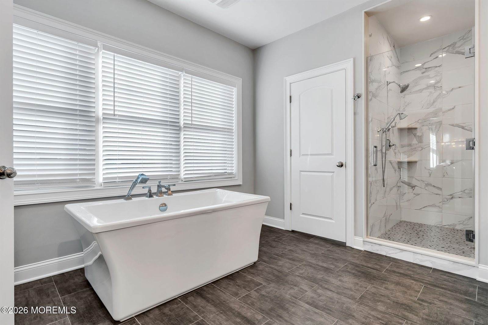 12 Balmer Court, Oceanport, NJ 07757