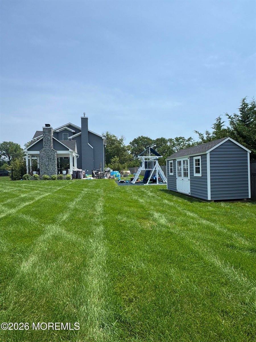 12 Balmer Court, Oceanport, NJ 07757