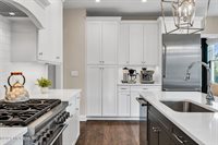 12 Balmer Court, Oceanport, NJ 07757