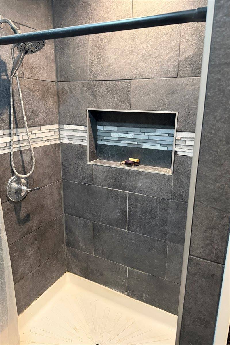 1301 Carrie Avenue, Endicott, NY 13760