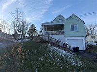 1301 Carrie Avenue, Endicott, NY 13760