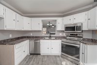 102 New Brookland Place, West Columbia, SC 29169