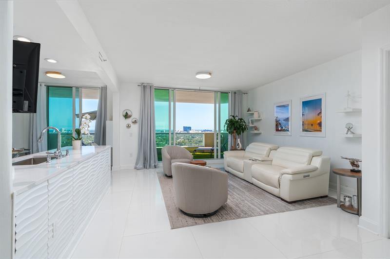 411 N New River Dr E 2205, #2205, Fort Lauderdale, FL 33301