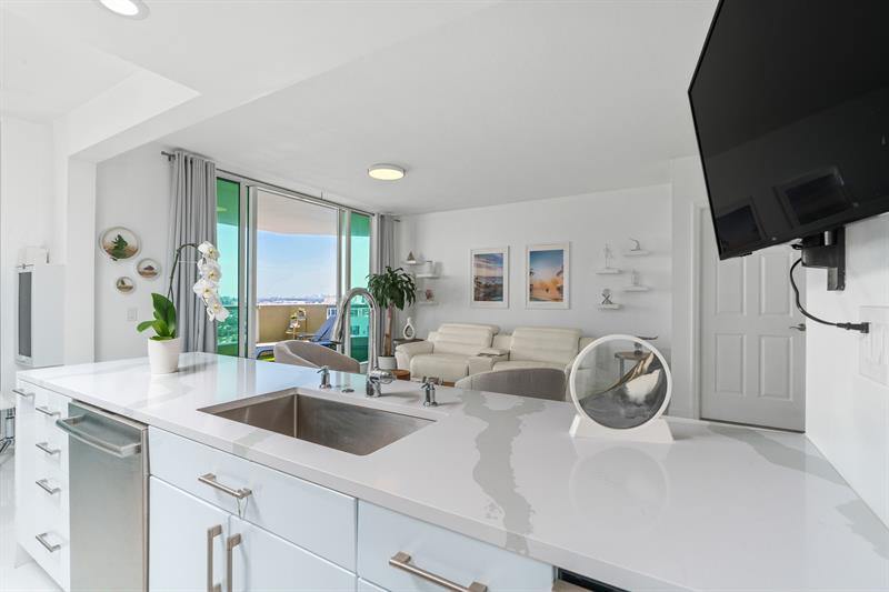 411 N New River Dr E 2205, #2205, Fort Lauderdale, FL 33301